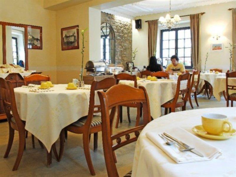 Le Chatelet Люксембург Екстериор снимка